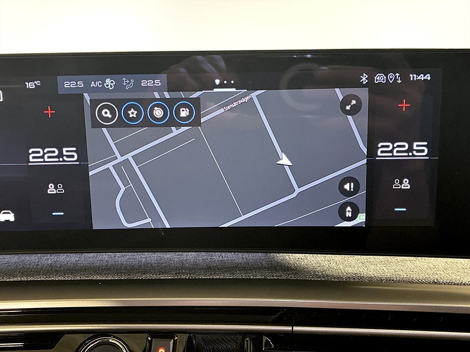 Bild på Peugeot 5008 GT Hybrid 145hk Aut 7-SITS B-KAMERA CARPLAY