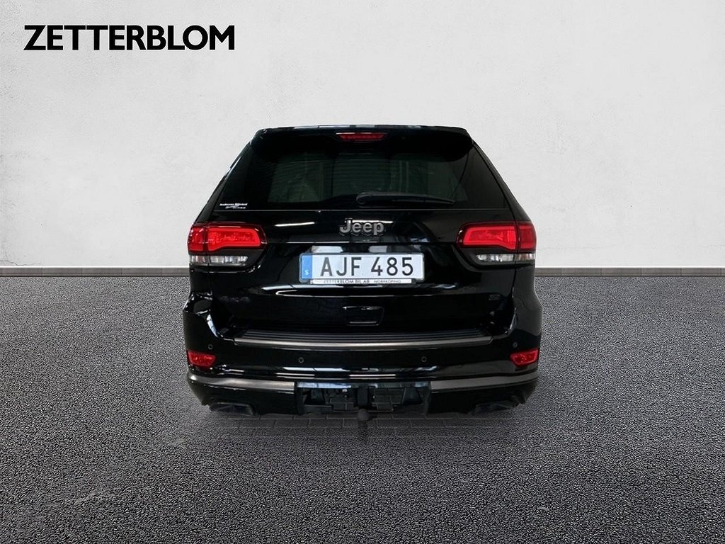 SUV Jeep Grand Cherokee 4 av 17