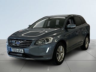 Volvo XC60 D4 AWD Aut Classic Momentum Drag Dvärm Navi Psens S&V