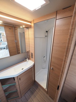 Husvagn, 2-axl Knaus Südwind 650 PXB 60 Year  16 av 20