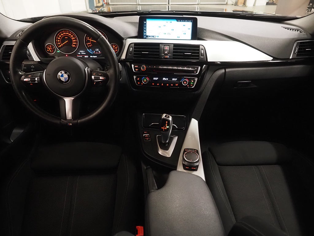 BMW 318 d 150hk Touring Steptronic Sport line  | Navi | Drag | 2017