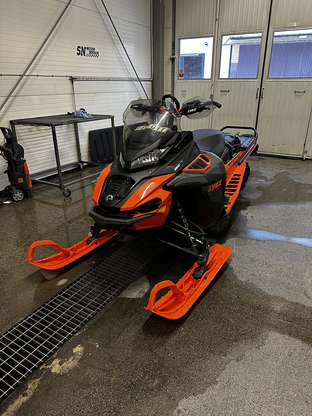 Lynx Xterrain Brutal 850 E-TEC Momsad