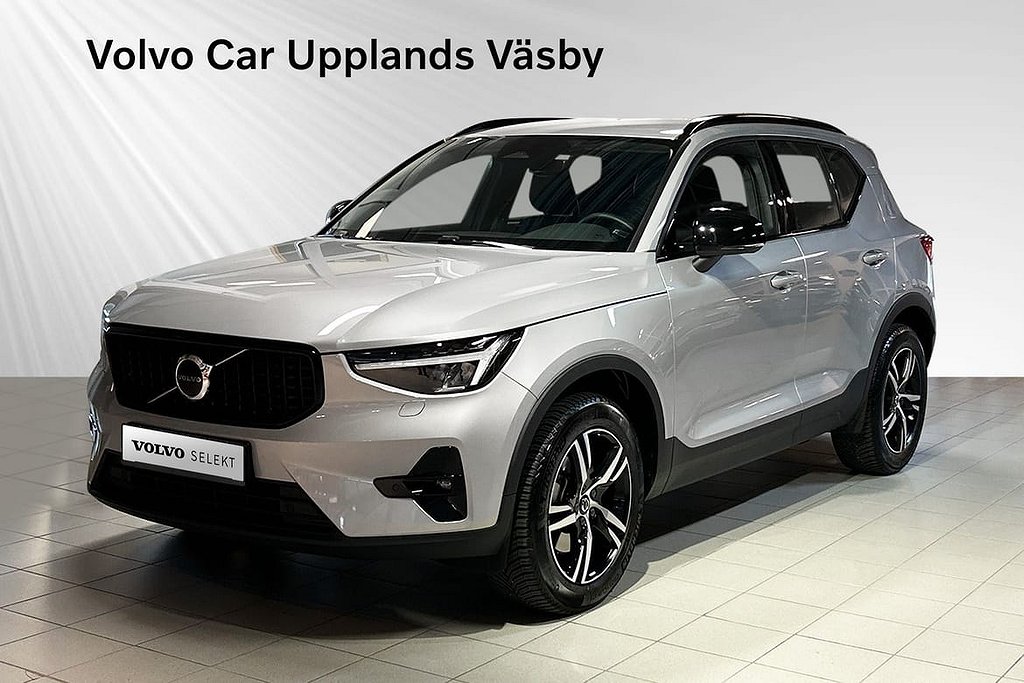 Volvo XC40 B4 FWD Bensin Plus Dark / Infällbar dragkrok