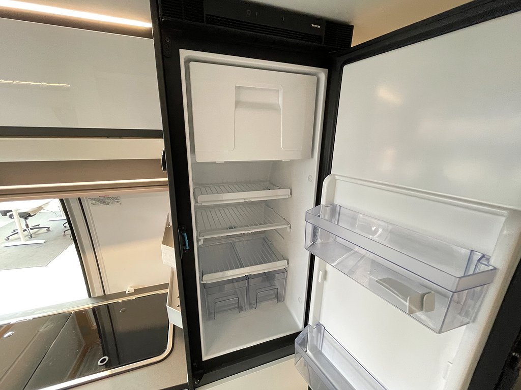 Adria Twin Supreme 640 SLB / Automat 160hk / B-kort / Solcell - Adria