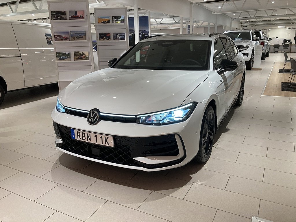 Volkswagen Passat R-line e-Hybrid edition 272hk