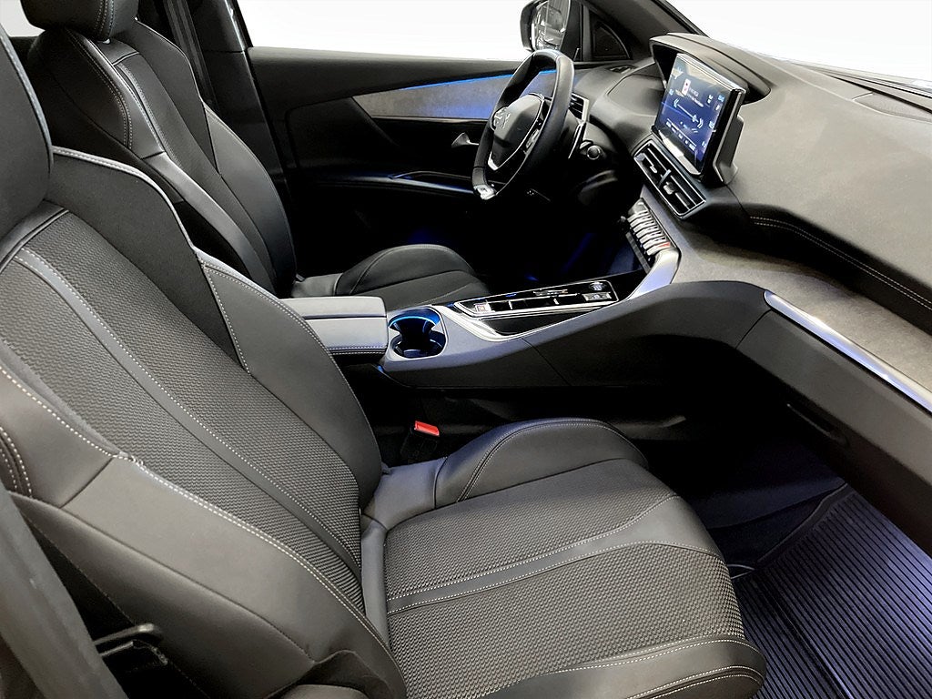 Bild på Peugeot 3008 GT 1.2 PT 130hk Aut - B-KAMERA,EL-BAKLUCKA