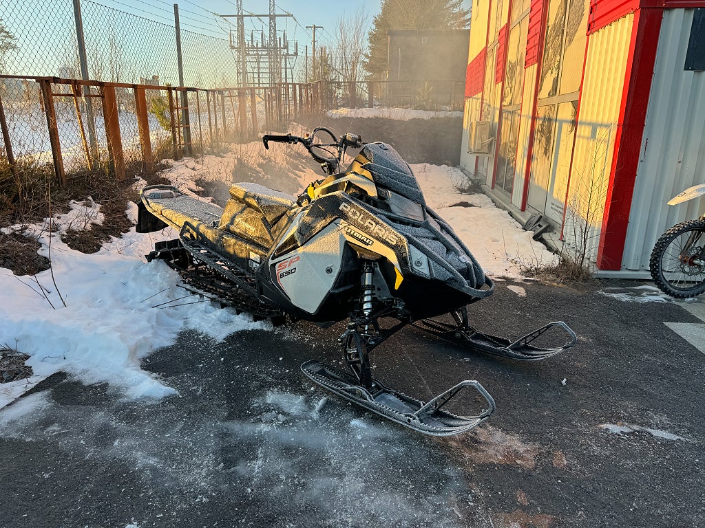 Polaris Khaos SP 650 155 demo Köp ONLINE