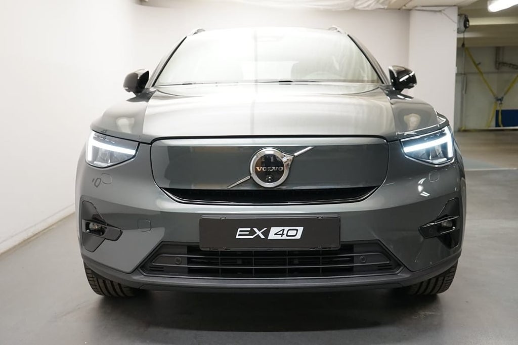 Volvo EX40 Single Motor ExtendedRange Plus SE