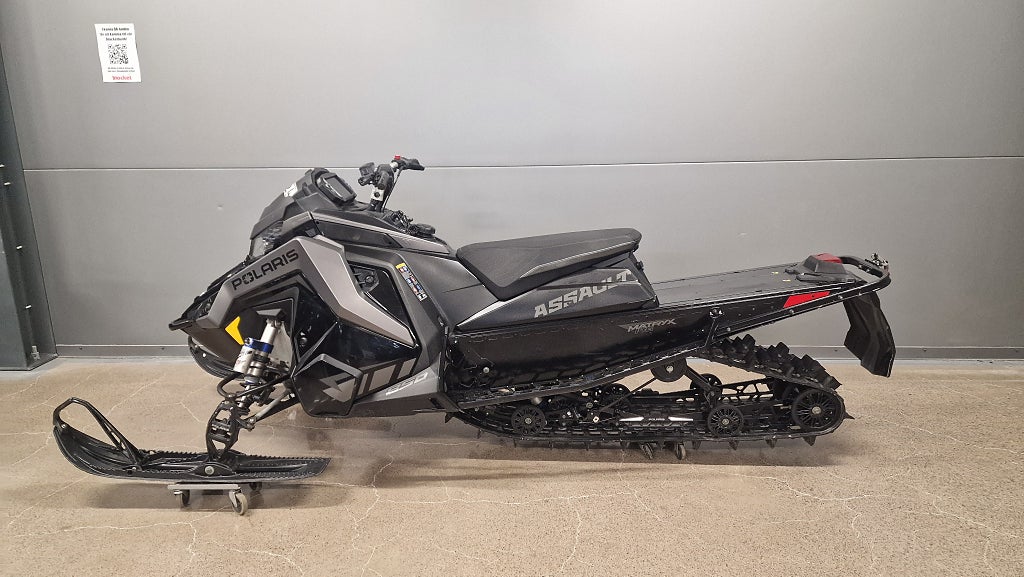 Polaris Switchback Assault 850 146" 