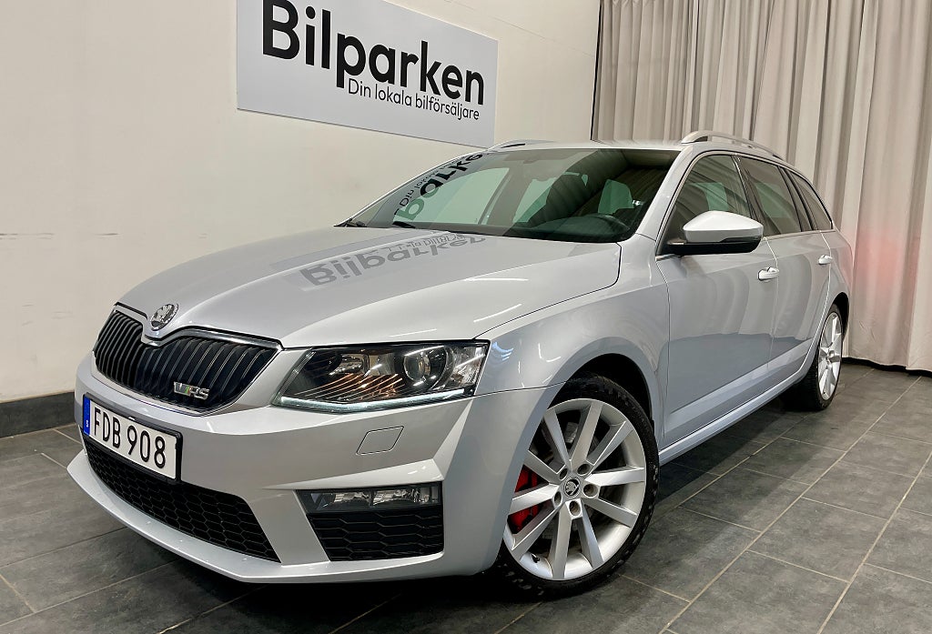 Skoda Octavia Kombi RS 2.0 TDI RS Euro 5 184Hk / Värmare / Nyservad