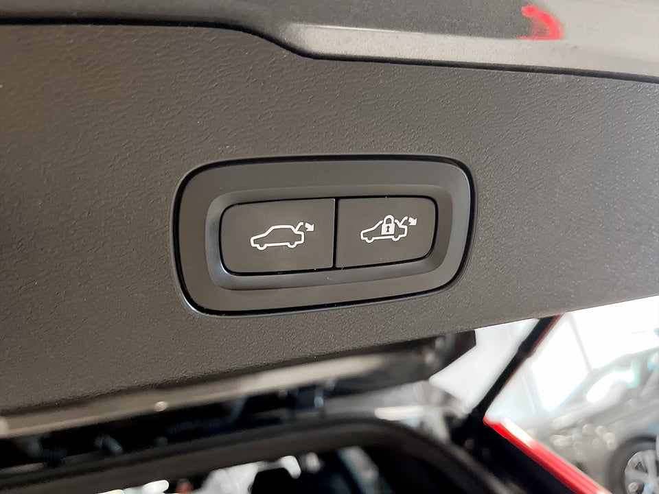 Bild på Volvo V60 Inscription Teknikpaket T5 250hk H/K 360° PANO ELSTOL