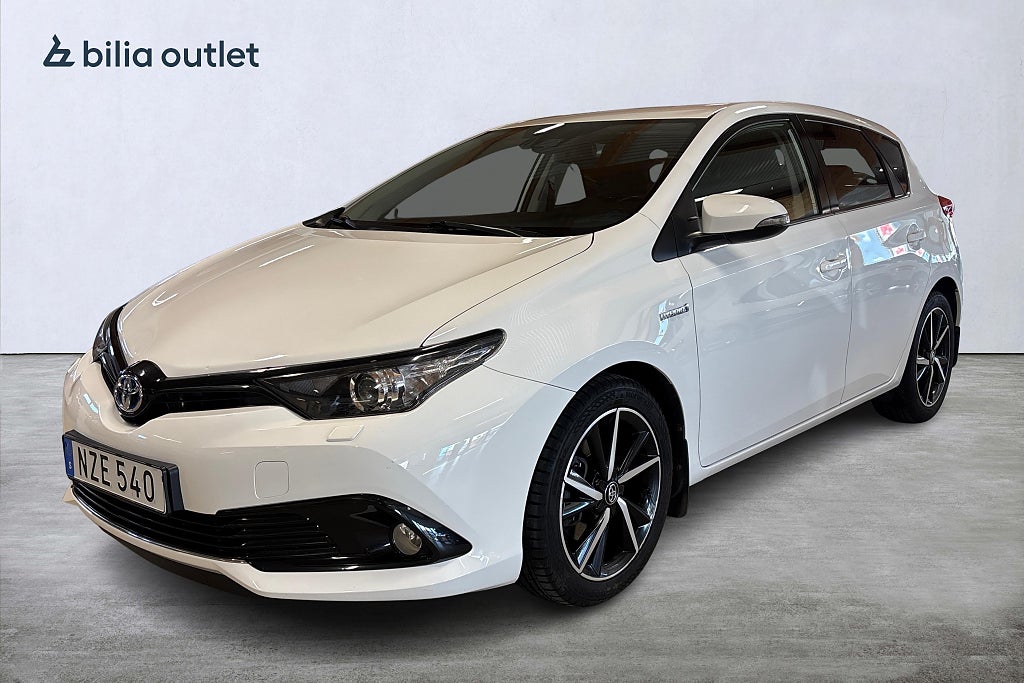 Toyota Auris Hybrid e-CVT Touch & Go Edition / Navi / B-Kamera