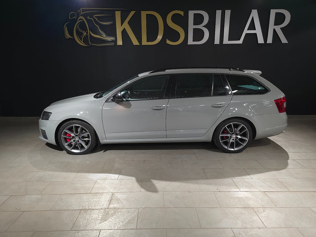 Skoda Octavia RS 2.0 TSI Combi Automat  Euro 6 220hk | Drag