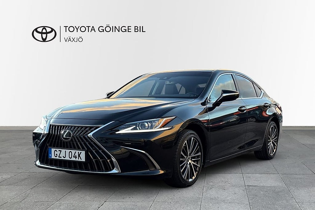 Lexus ES 300h Limited Edition V-hjul