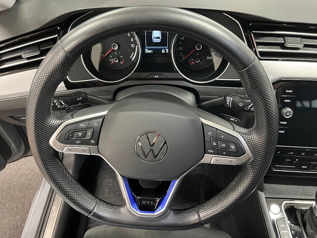 Volkswagen Passat 2023 - miniatyr 16