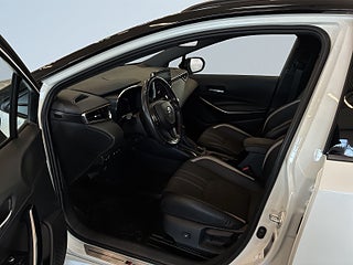 Toyota Corolla Touring Sports Hybrid e-CVT GR SportS&V/Rattvärm/Kamera – bild 7