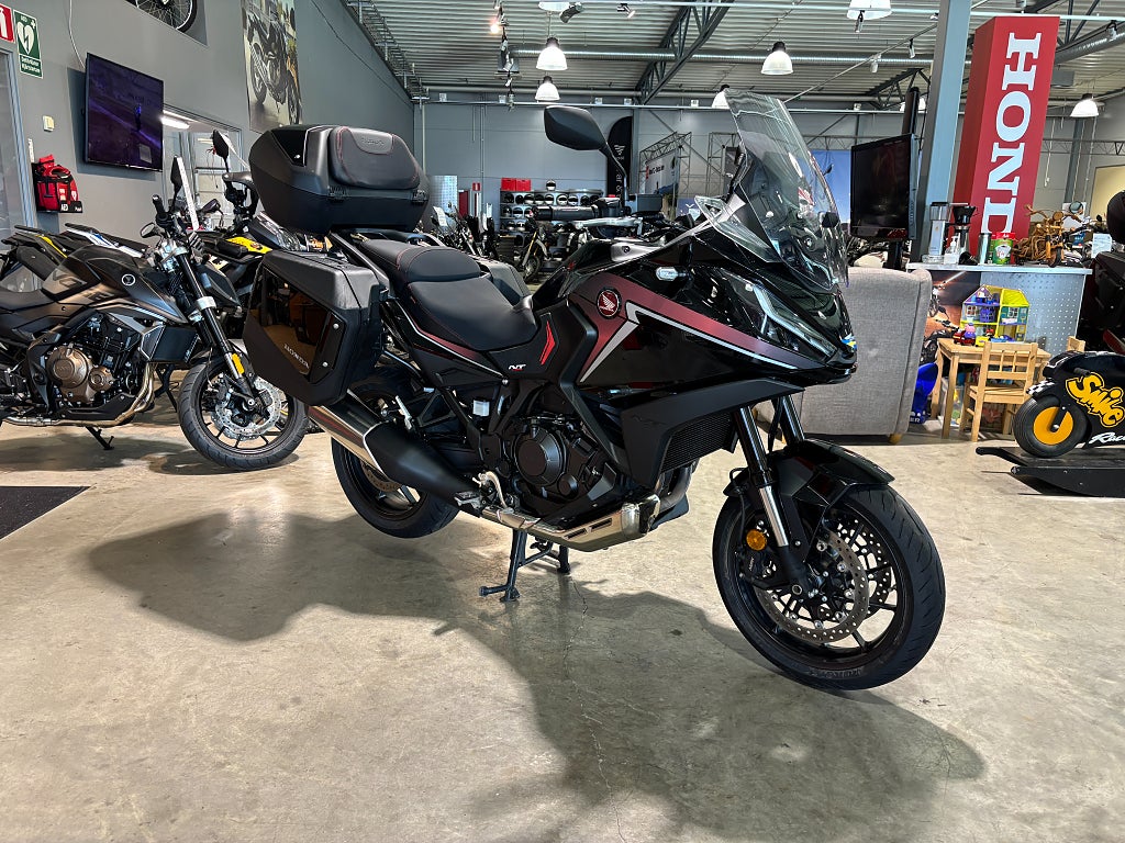 Honda NT1100A #Endast 1630 mil# 