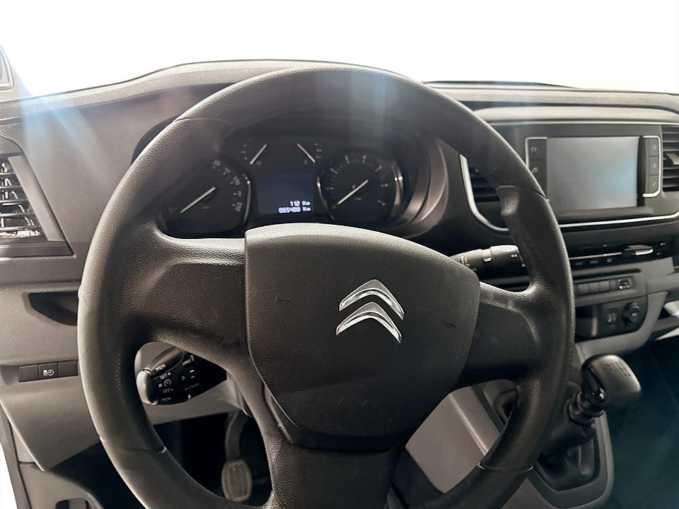 Bild på Citroën Jumpy PRO Business 2.0 BHDi 122hk MOTORVÄRMARE