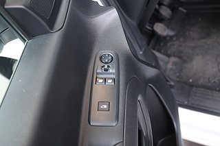 Transportbil - Skåp Peugeot Partner 10 av 15