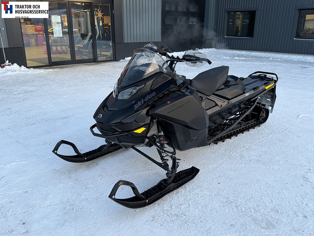 Ski-Doo Backcountry Adrenalin 600 E-TEC Momsad -24 .