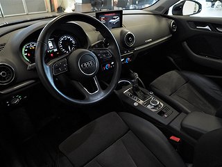 Halvkombi Audi A3 11 av 14