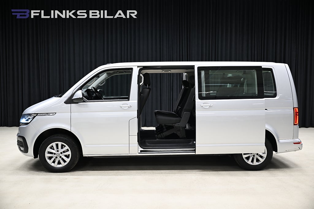 Volkswagen Caravelle DSG 150HK L2|8-Sits|Nedlackad|LED|Eldörrar|SeUtr!!