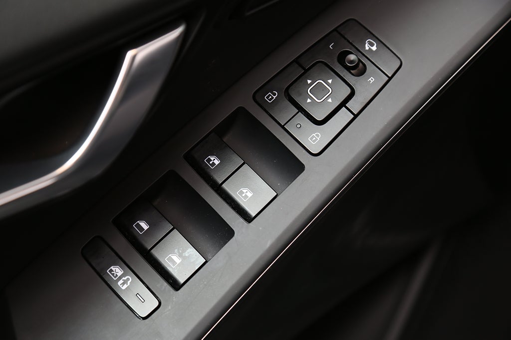 Kia Niro Plug-In-Hybrid 184hk Advance Plus Aut HuD H/K Skinn