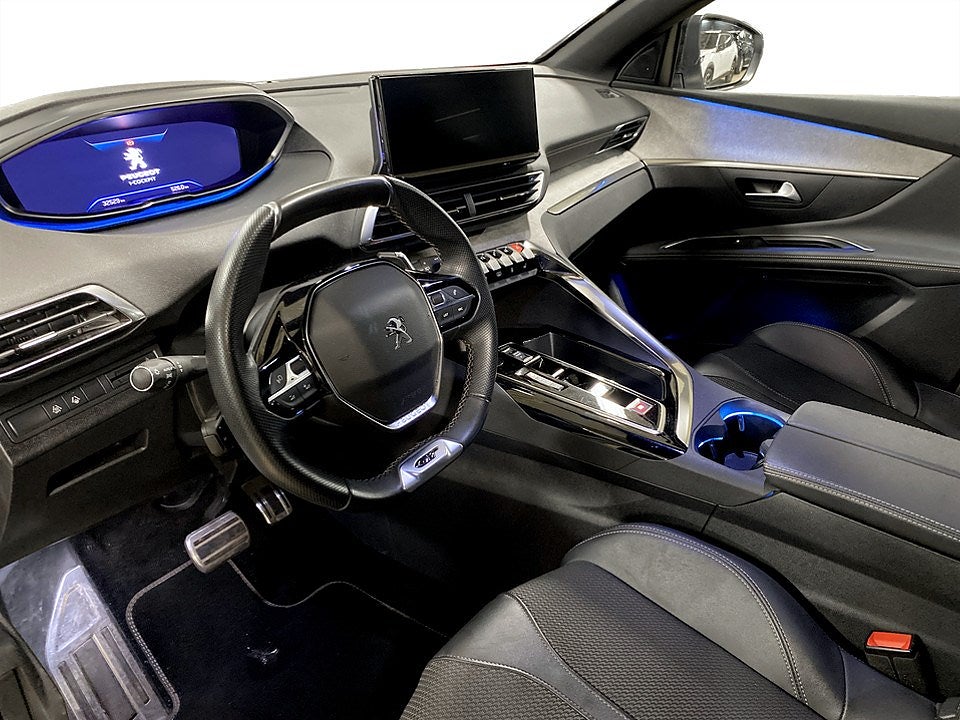 Bild på Peugeot 5008 GT 1.2 PT 130hk Aut - 7-SITS,B-KAMERA,NAV