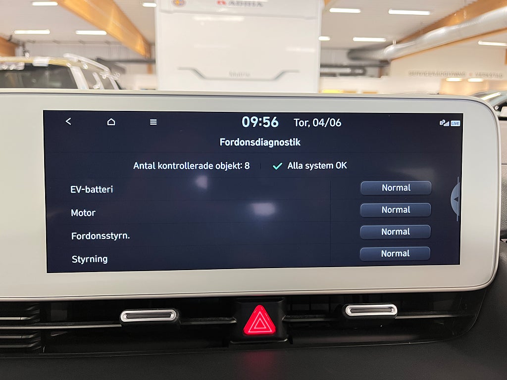 Hyundai IONIQ 5 77.4 kWh AWD 325hk Advanced / V-hjul / HUD / 360-kamera thumbnail