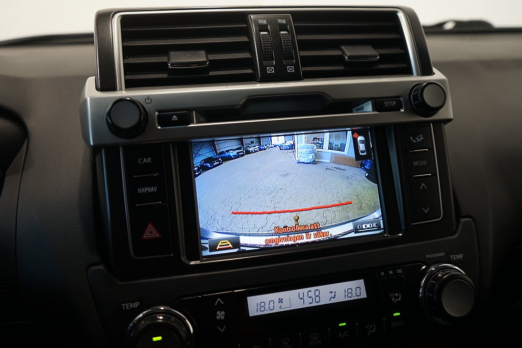 Toyota Land Cruiser 2.8 D-4D 4WD Off-Road Visibility 177hk