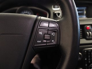 Halvkombi Volvo V40 19 av 23