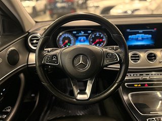Mercedes-Benz E 220 d Avantgarde SoV-däck/Navi/Skinn/Kamera