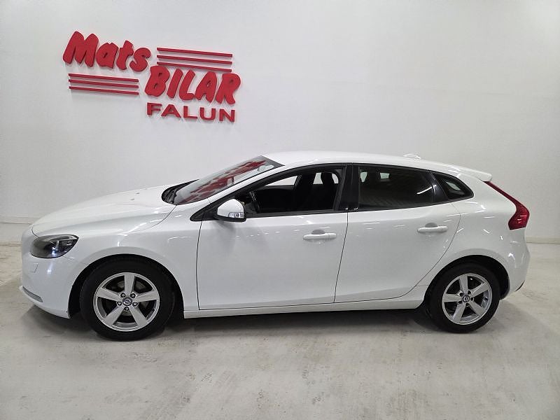Volvo V40 D2 Manuell Kinetic 115 Hk GDS