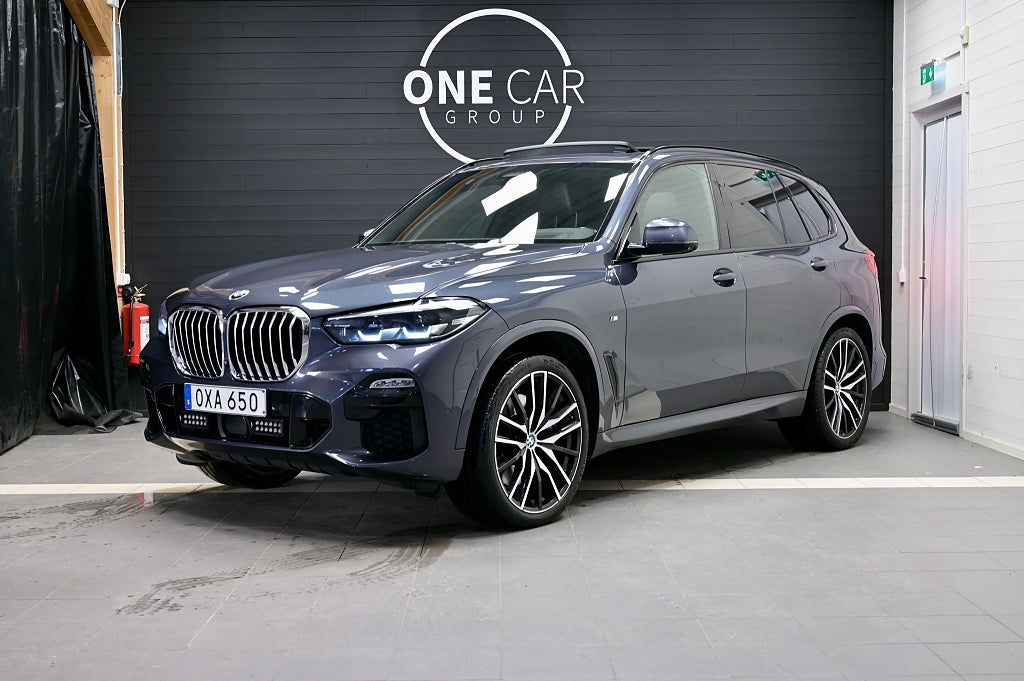 BMW X5 xDrive30d M Sport Pano H/K HuD Drag Luft D-Värm