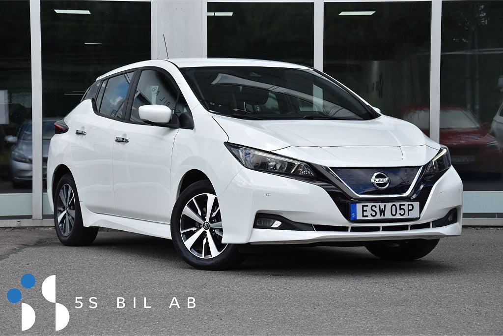 Nissan Leaf BATTERI-TEST 93.7% 360 KAMERA CARPLAY VÄRMEPUMP 150HK
