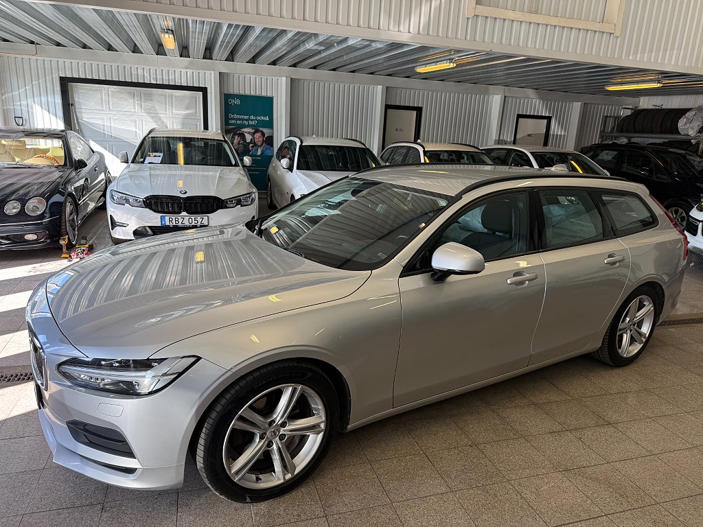 Volvo V90 D3 150hk 1 ägare Värmare Låg skatt Drag V-hjul Momsbil