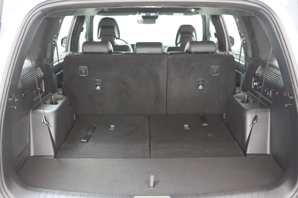 Hyundai Santa Fe PHEV 4WD Calligraphy Line 7 Sits Låga mil 2025
