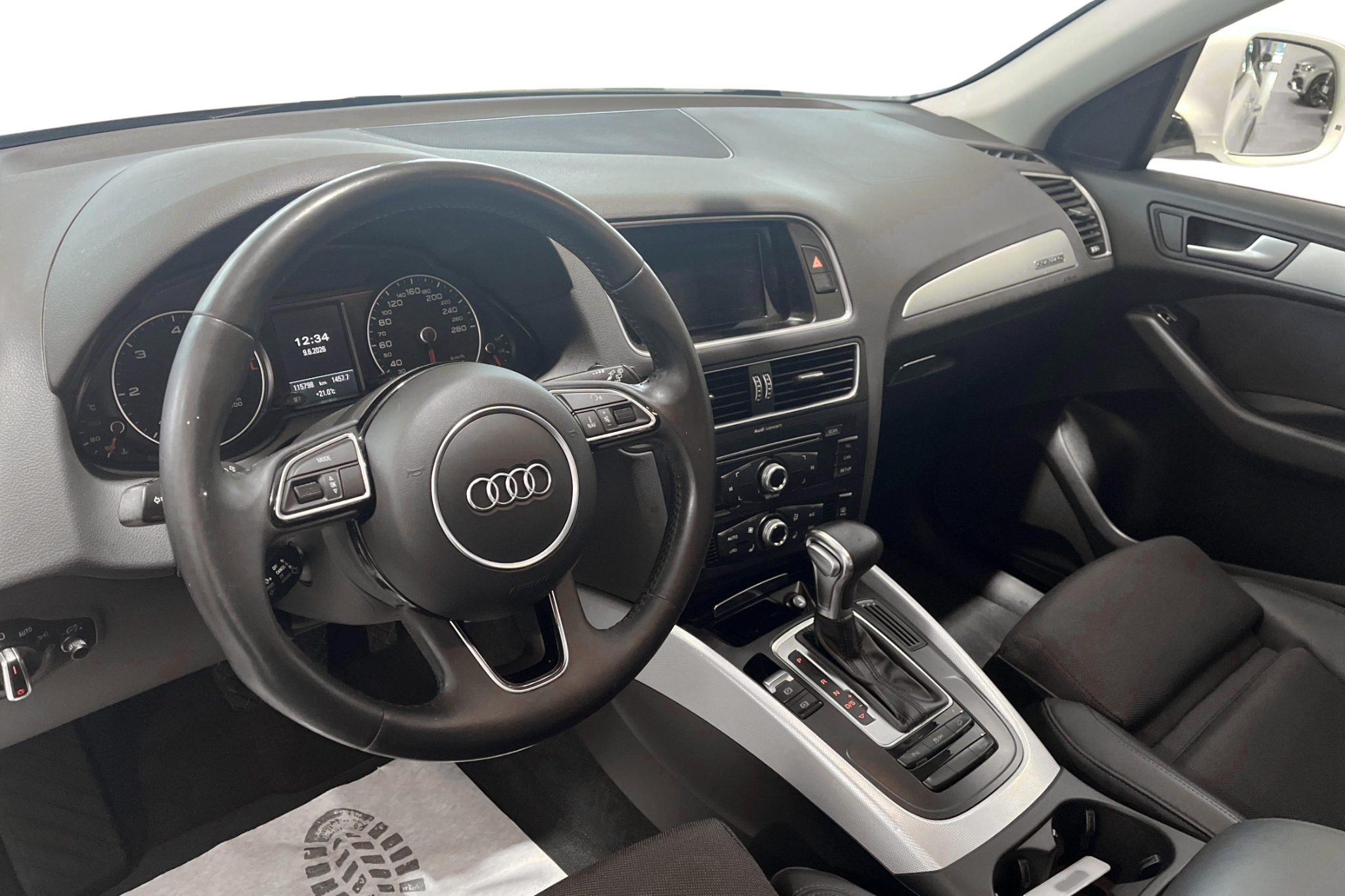 Audi Q5 2.0 TDI Quattro 190hk S-Tronic 2017, bild 7/43
