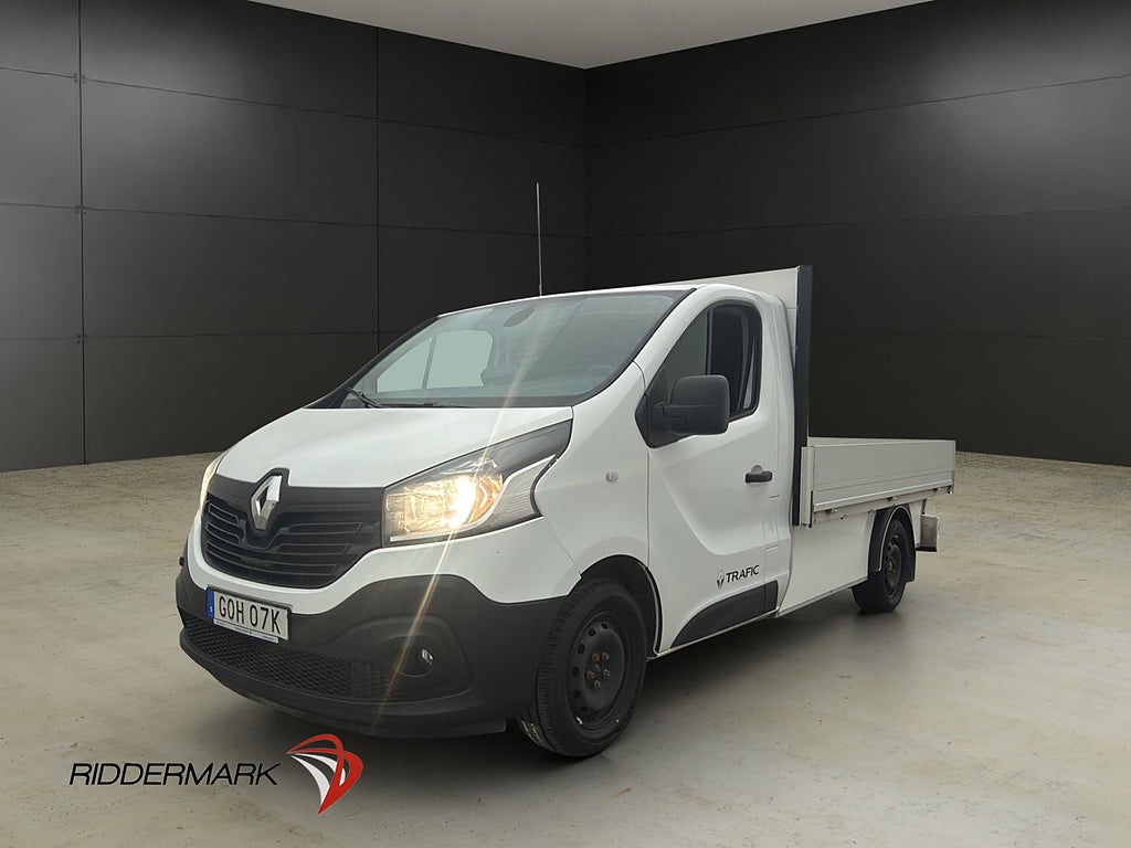 Renault trafic FLAKBIL Värm Bluetooth 3-Sit Farthållare Moms