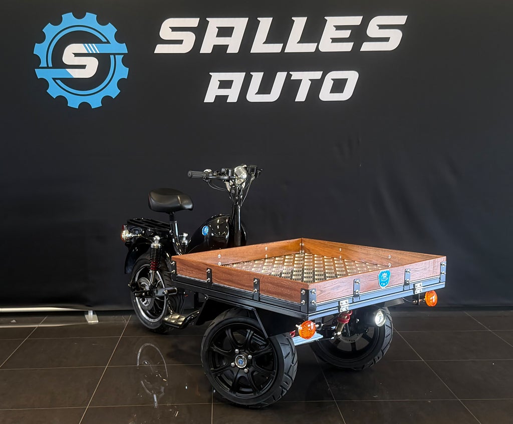 MGB Delivery Framhjulsdriven Lastkapacitet150kg,Tippbar.