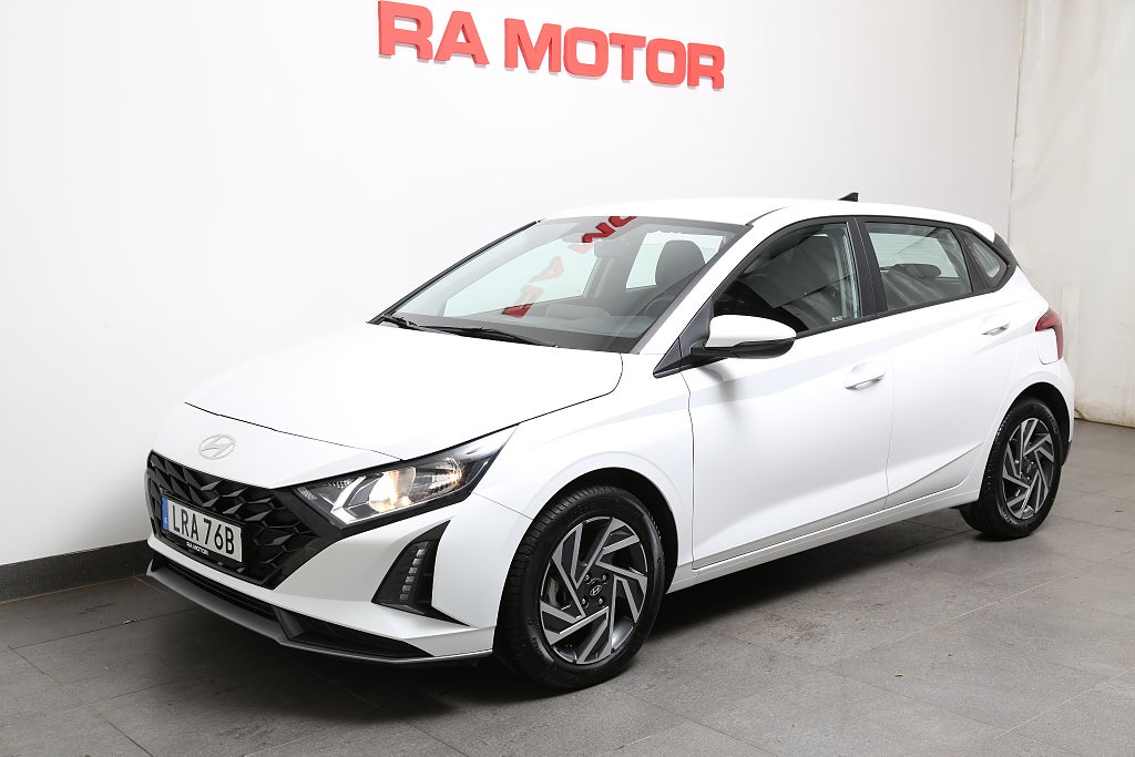 Hyundai i20 Essential 1.0 T-GDI 100HK AUT 2025