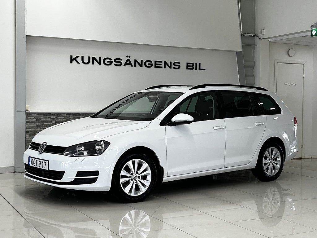 Volkswagen Golf Sportscombi 1.2 Base Drag Kamera CarPlay Adaptiv-fart