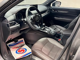 SUV Mazda CX-5 10 av 20