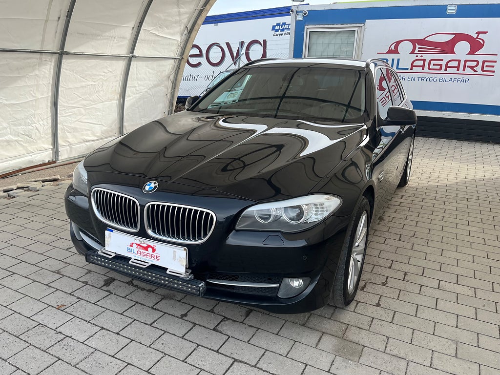BMW 525D xDrive Touring Steptronic DRAG RATTVÄRME M-VÄRMARE S+V