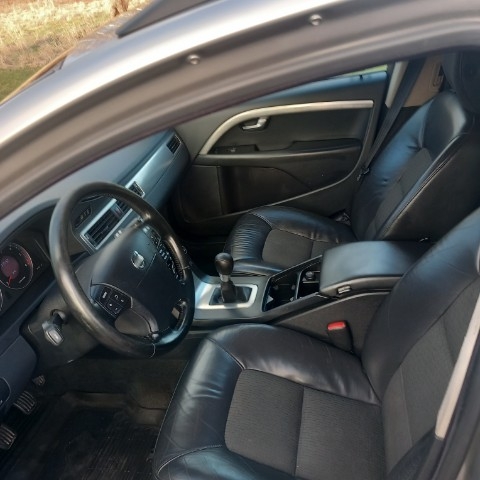 Volvo V70 2.4D Momentum 2009, bild 3/10