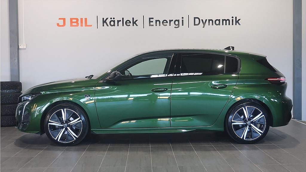 Bild på Peugeot 308 5D GT 1.2 PT 130hk Aut - BACKKAMERA, CARPLAY