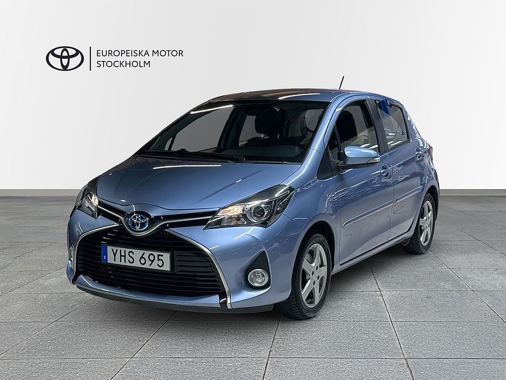 Toyota Yaris 1,5 HSD Active / V-hjul