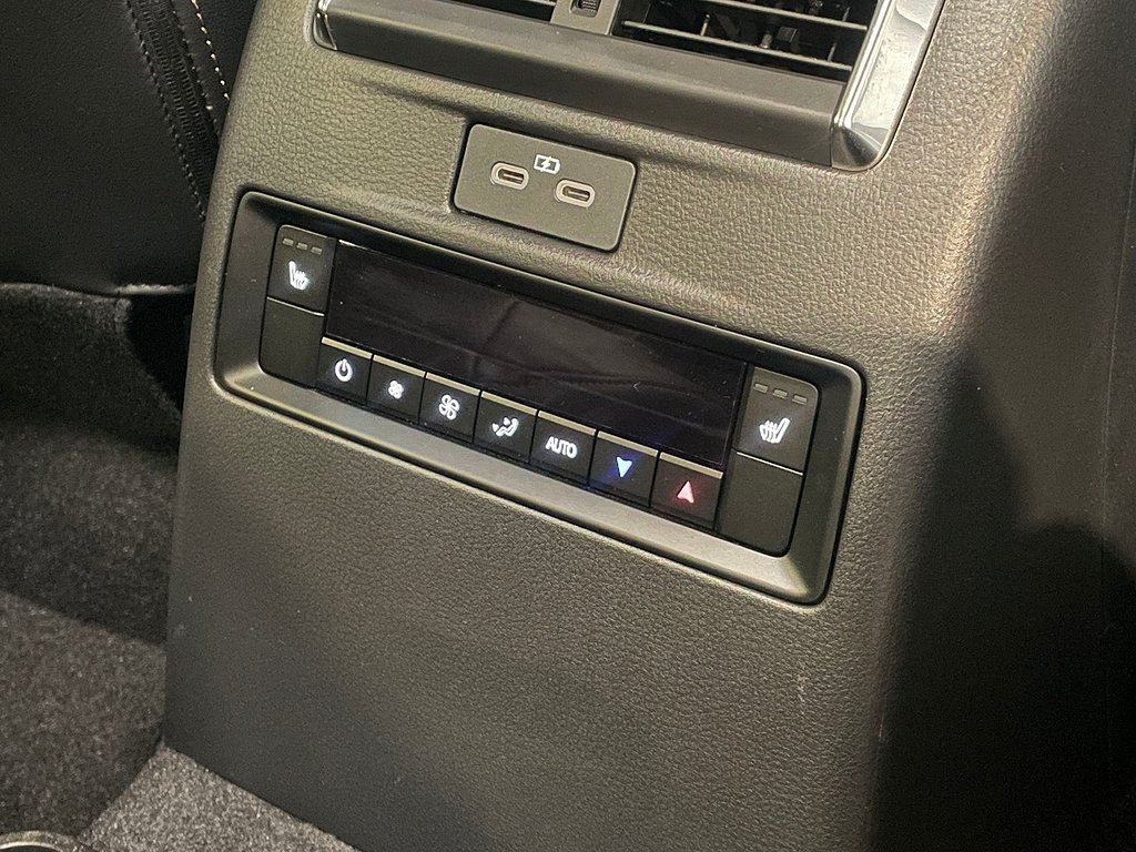 Mazda CX-80 Homura PHEV |MOMS/VAT | 6sits | DRAG |  CAHO 2024