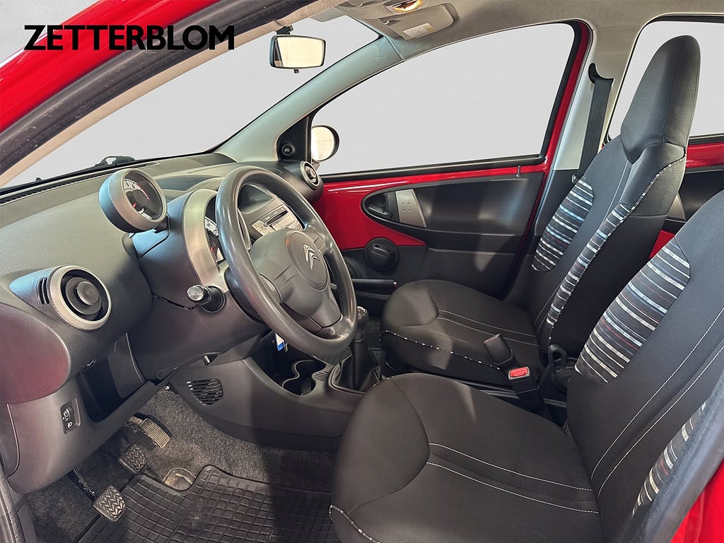 Halvkombi Citroen C1 7 av 14
