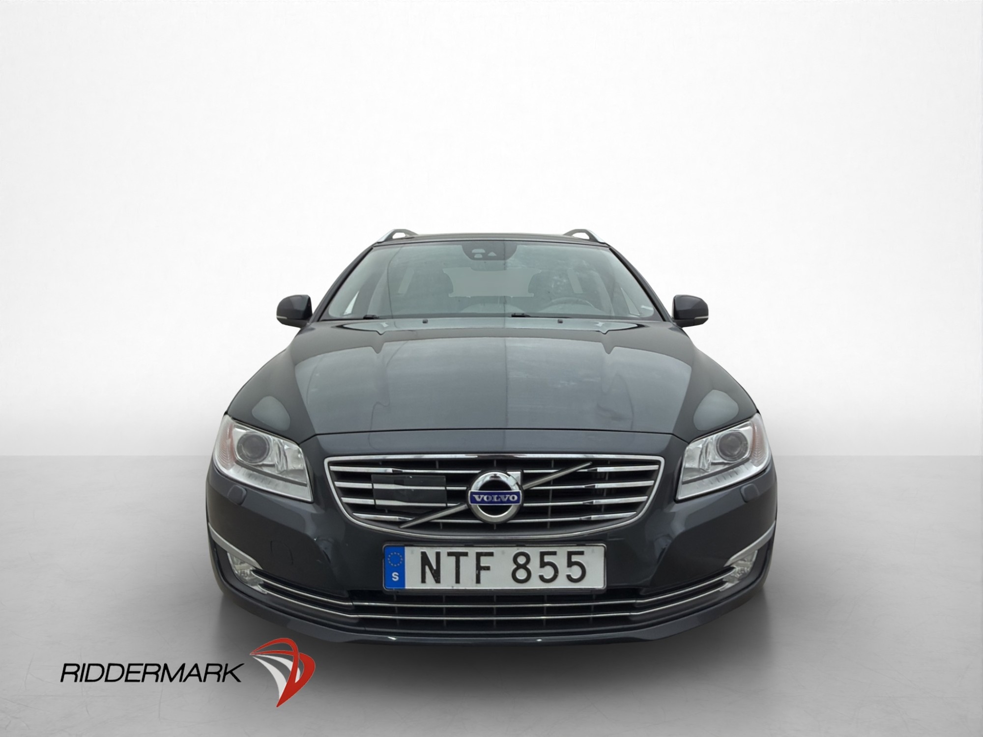 Volvo V70 2016, photo 2/10